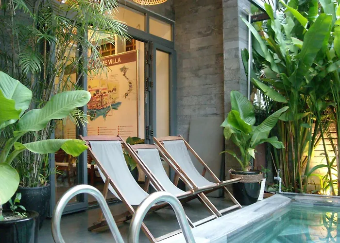 Tropical Home Villa